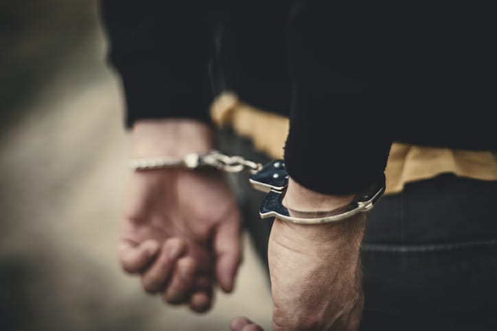 2 linked to cross-border drug racket in police net